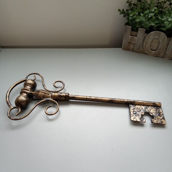 Wall Decor Metal Key Black‎ Gold Rustic Farmhouse - Picture 10 of 10